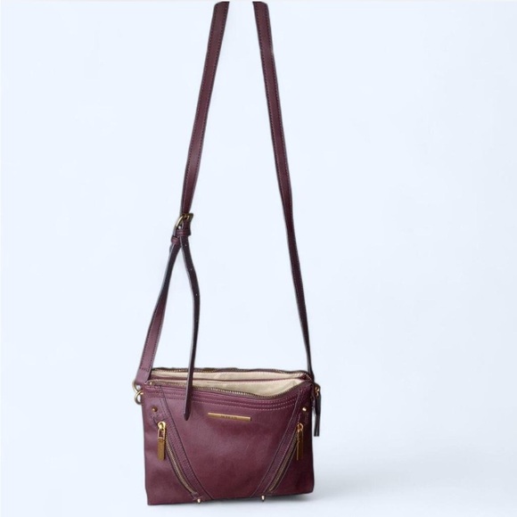 Rosetti Crossbody purse - Picture 2 of 16